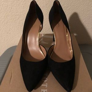 NWOT Black Suede Pumps